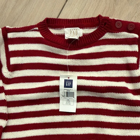 Bay Gap Red and White Striped Baby Sweater - Picture 3 of 5
